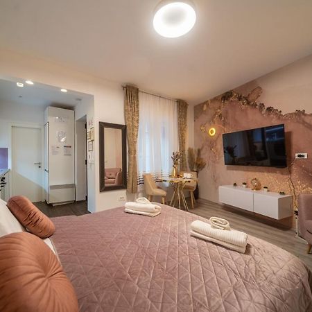 Cosy&Private,30Sec Walk To Mainsquare, Heart Of Zagreb Apartment ภายนอก รูปภาพ